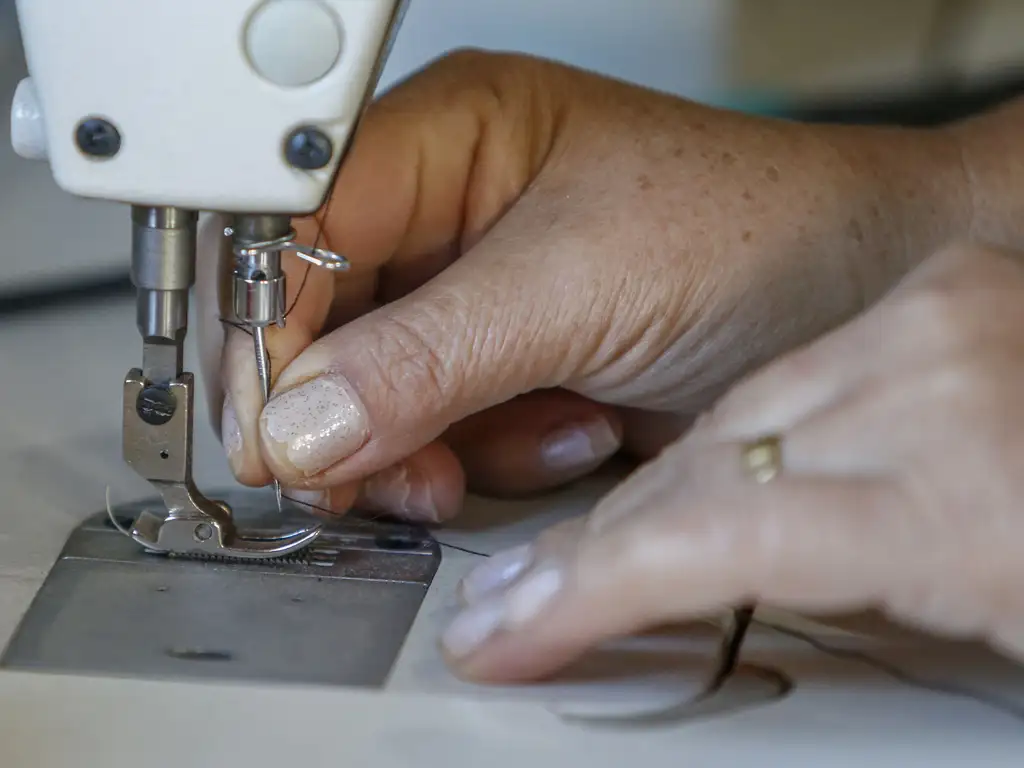 Máquina de costura (foto: Paulo Pinto/ Agência Brasil)